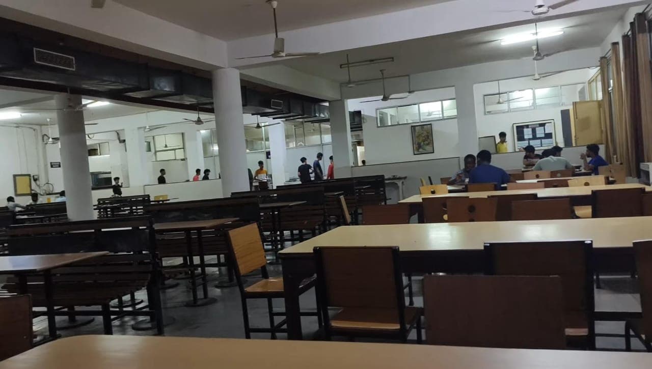 Rayat Bahra University Mohali Hostel and Mess photo 11